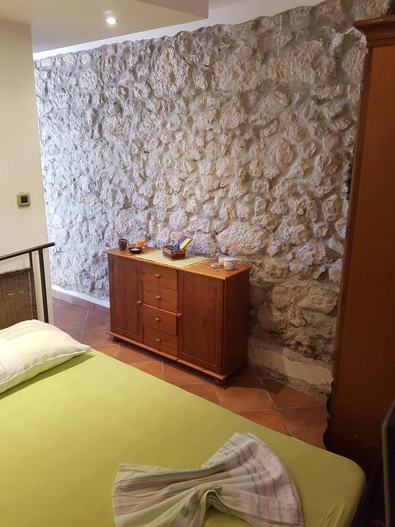 Apartments Mirela Градац Екстериор снимка