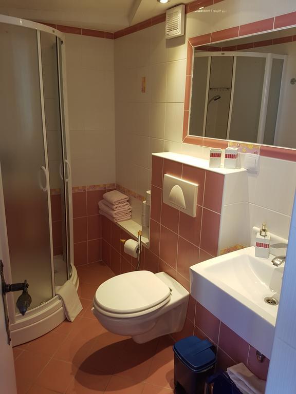 Apartments Mirela Градац Екстериор снимка