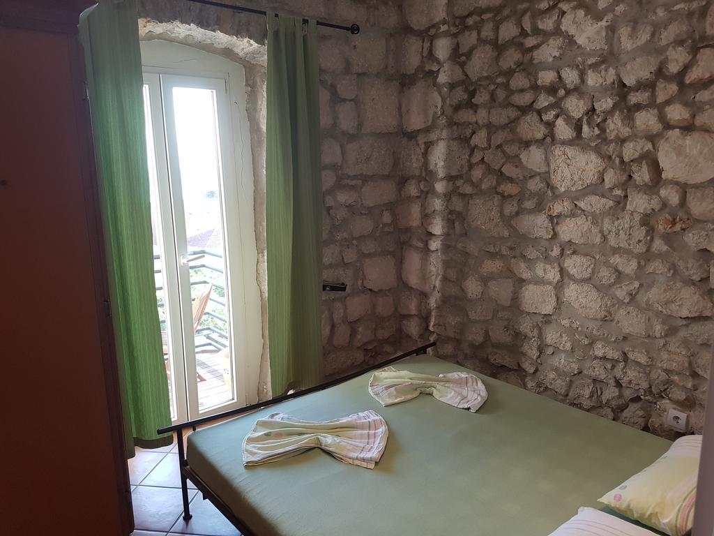 Apartments Mirela Градац Екстериор снимка