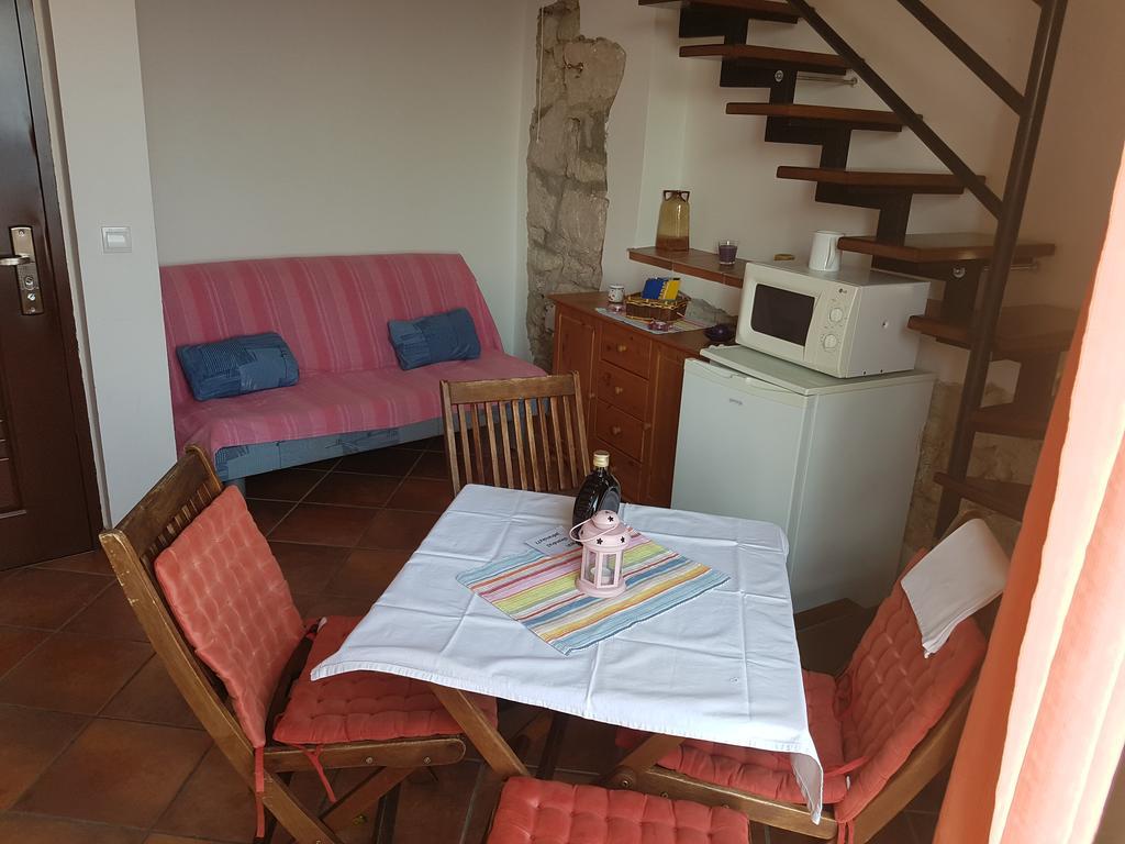 Apartments Mirela Градац Екстериор снимка